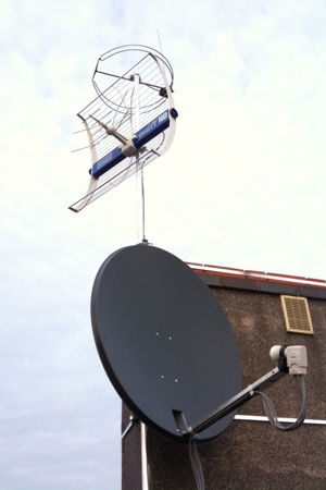 Antene satelitarna